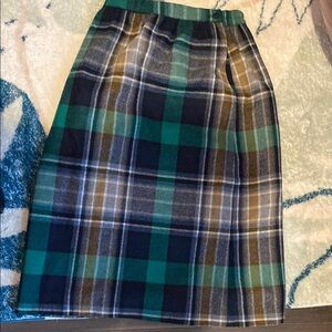 Plaid Women's Skirt in Green and Black